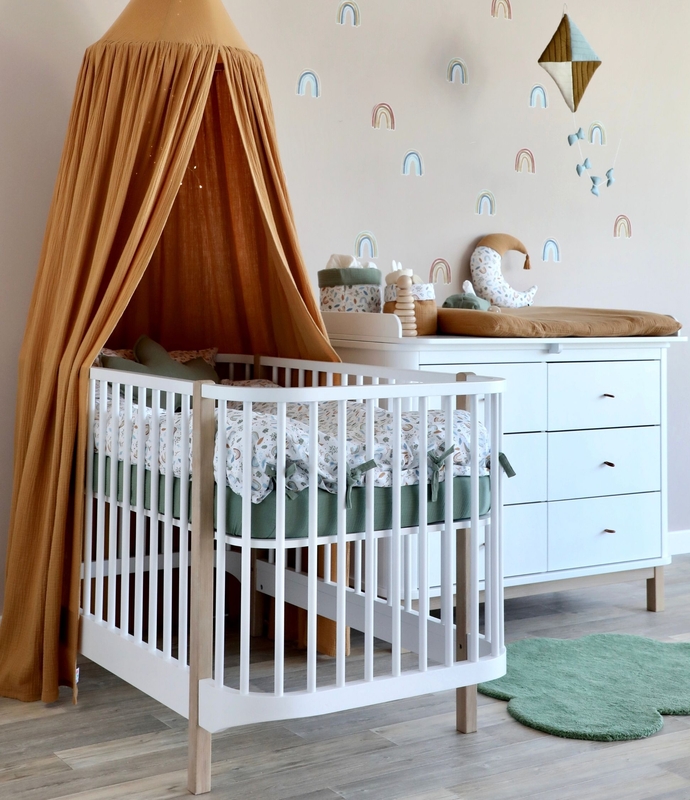 Babyroom With &#039;Rainbow&#039; Collection