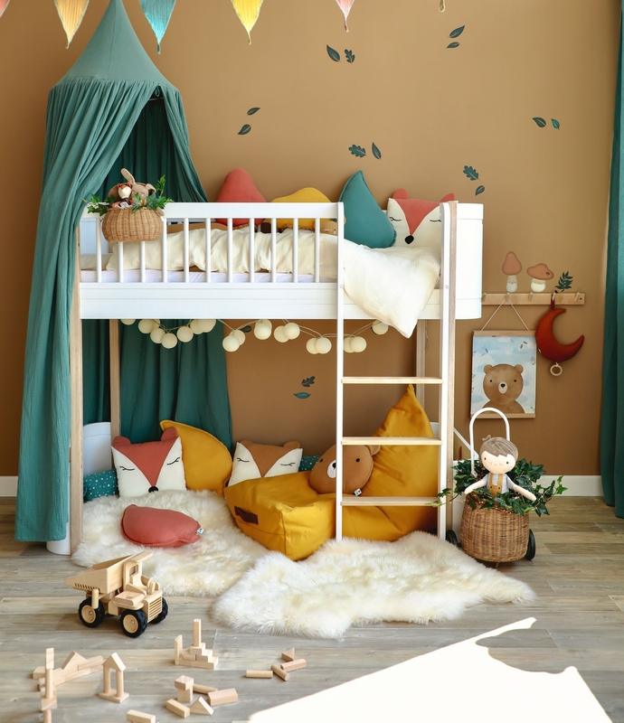 Kidsroom With &#039;Forest&#039; Collection