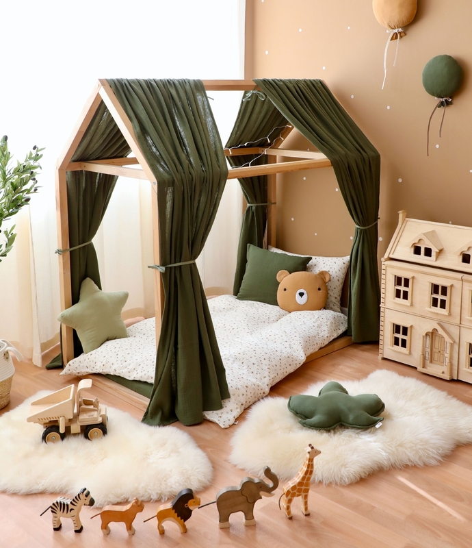Toddlerroom With House Bed &amp; Dark Green Decor