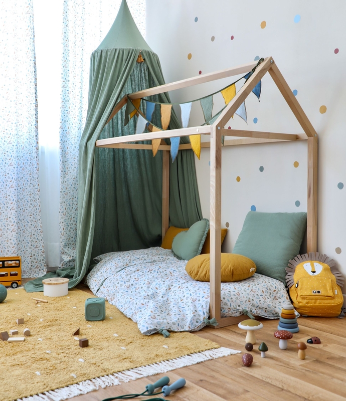 Kidsroom With Rainbow Collection