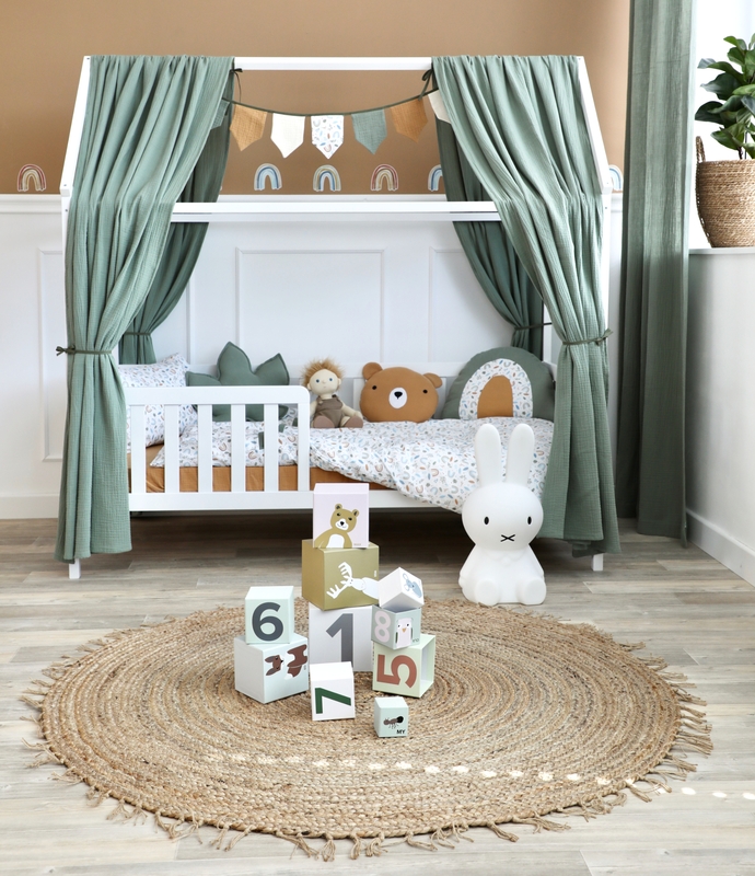 Kidsroom With Rainbow Collection
